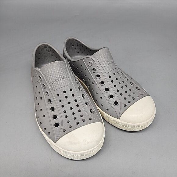 Native Water Shoes Kids Size 10 Gray Slip On - Picture 1 of 5